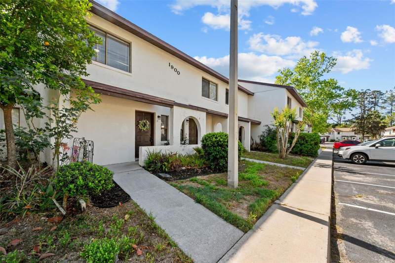 2 bedroom Townhouse at 2635 SW 35th Place #1903, Casablanca East, Gainesville — photo 5