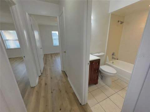 9909 Sweepstakes Lane #4, Orlando FL - photo 17 of 27
