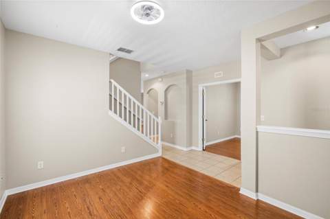 5906 Beaconpark Street, Lithia FL - photo 12 of 81