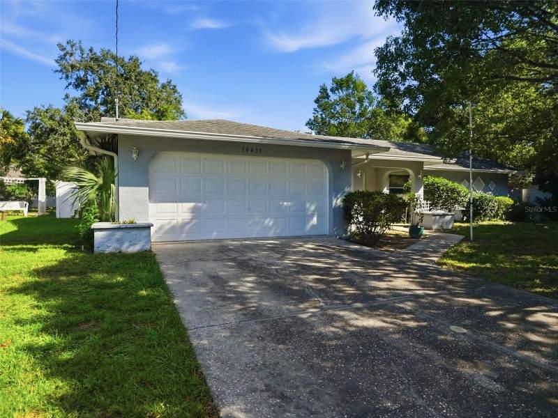 3 bedroom Single Family Residence at 10431 Norvell Road, Spring Hill, Spring Hill — photo 3