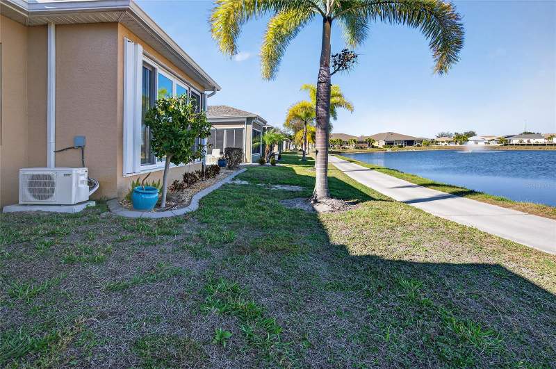 2 bedroom Villa at 1832 Knights Bridge Trail, Kings Gate Ph 7B, Port Charlotte — photo 3