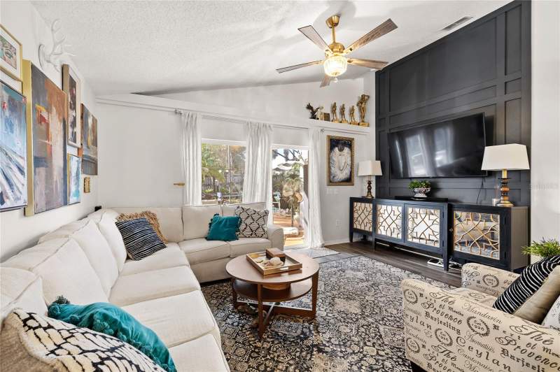 4 bedroom Single Family Residence at 1130 Woodsong Way, Woodridge Ph 01, Clermont — photo 5