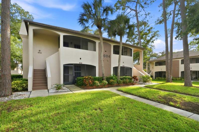 2 bedroom Condominium at 3004 Bonaventure Circle #204, Bonaventure Condo, Palm Harbor — photo 1