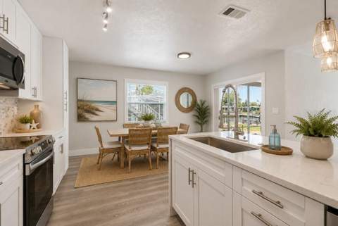 4482 Kingston Drive, Hernando Beach FL - photo 17 of 61