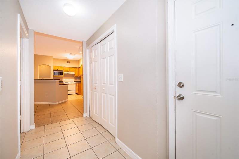 2 bedroom Condominium at 6663 Queens Borough Avenue #208, Hamptons/Metrowest, Orlando — photo 3