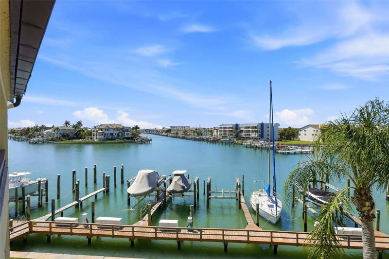 128 1ST STREET E. #102 home for sale in Village At Tierra Verde Condo