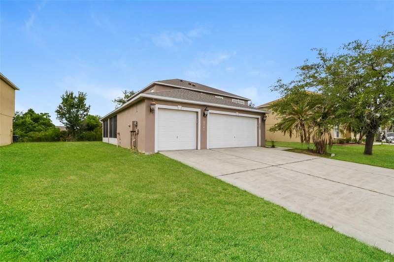 5 bedroom Single Family Residence at 2361 Andrews Valley Drive, Blackstone Landing Ph 2, Kissimmee — photo 2