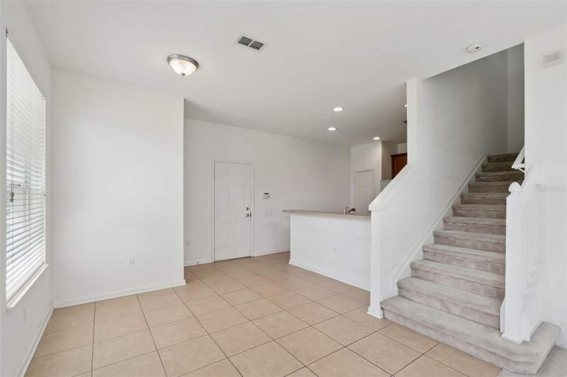 2 bedroom Townhouse at 1215 Shallcross Avenue, Spring Isle, Orlando — photo 5
