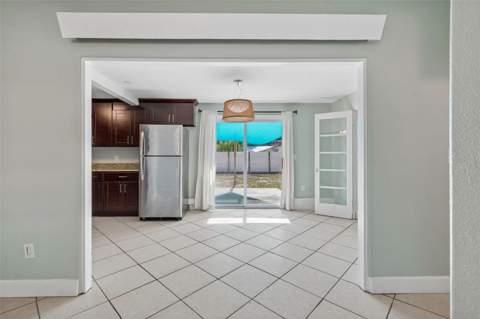 516 64th Street, St Petersburg FL - photo 17 of 57