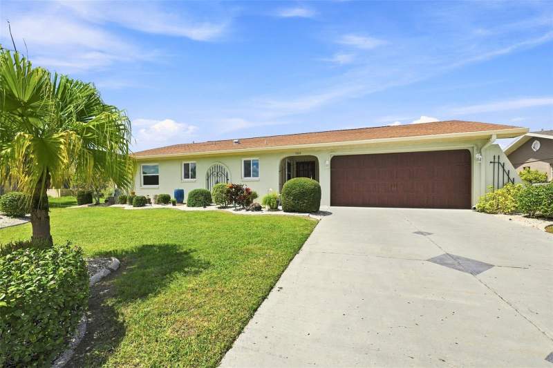 2 bedroom Single Family Residence at 1804 Fort Duquesna Drive, Sun City Center Unit 44 B, Sun City Center — photo 5