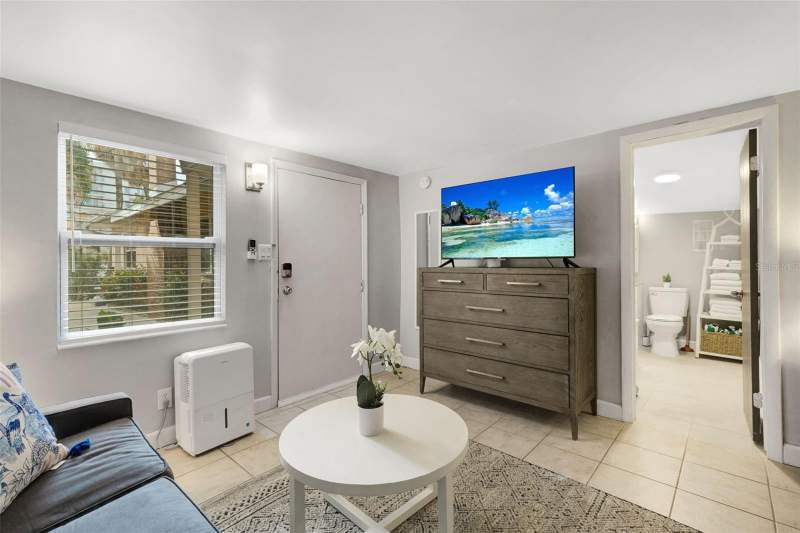 3 bedroom Single Family Residence at 18 Heilwood Street, Clearwater Beach Rev, Clearwater — photo 2