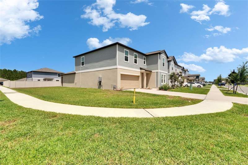6 bedroom Single Family Residence at 34780 Rainville Loop, Two Rivers Ph B Prcl A1, Zephyrhills — photo 2