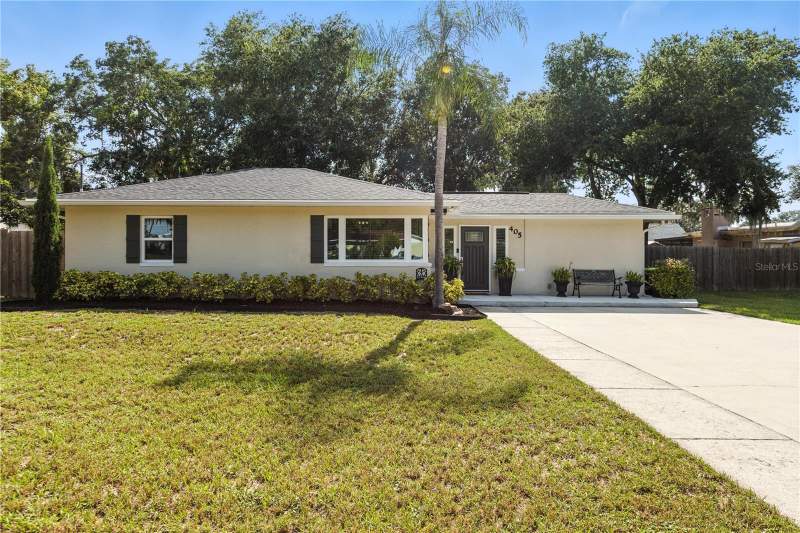 Howey Palm Gardens