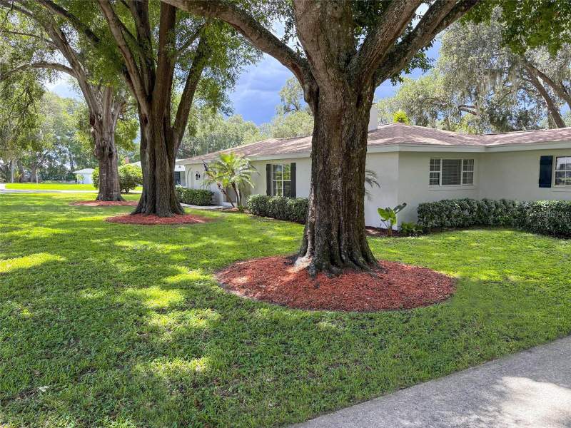 4 bedroom Single Family Residence at 10 W Lake Hamilton Circle, Pollard Shores, Winter Haven — photo 4