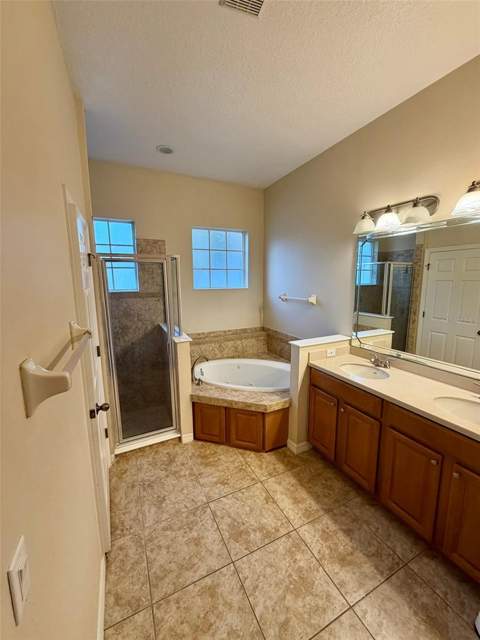6224 Zane Drive, Mount Dora FL - photo 11 of 26