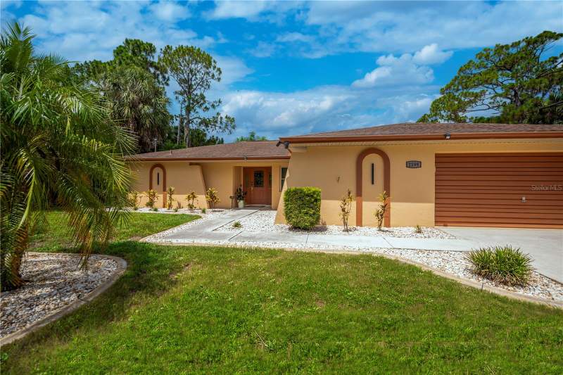 3 bedroom Single Family Residence at 2199 Bendway Drive, Port Charlotte Sec 21, Port Charlotte — photo 4