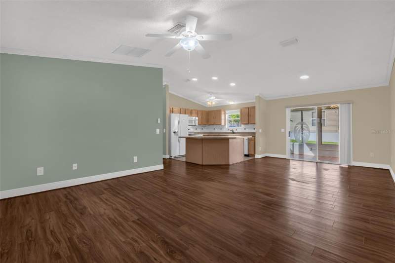 3 bedroom Single Family Residence at 17648 SE 93rd Butler Court, Villages/Marion Un 48, The Villages — photo 3
