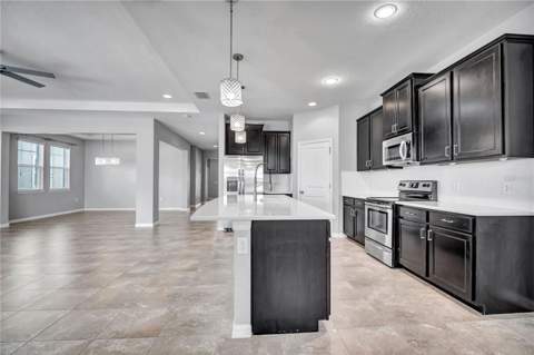 32430 Bannack Lane, Wesley Chapel FL - photo 10 of 66