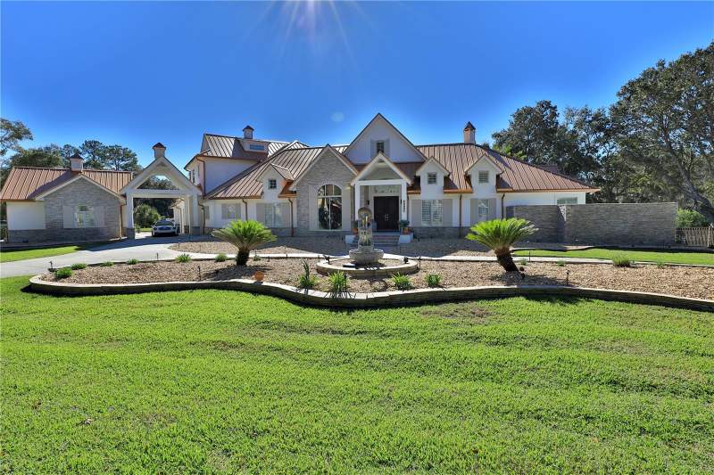 4 bedroom Single Family Residence at 7387 SE 12th Circle, Country Club/Ocala Un 02, Ocala — photo 4