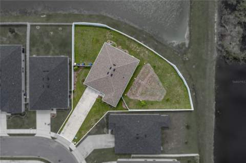 1444 Mattie Pointe Lane, Auburndale FL - photo 10 of 40