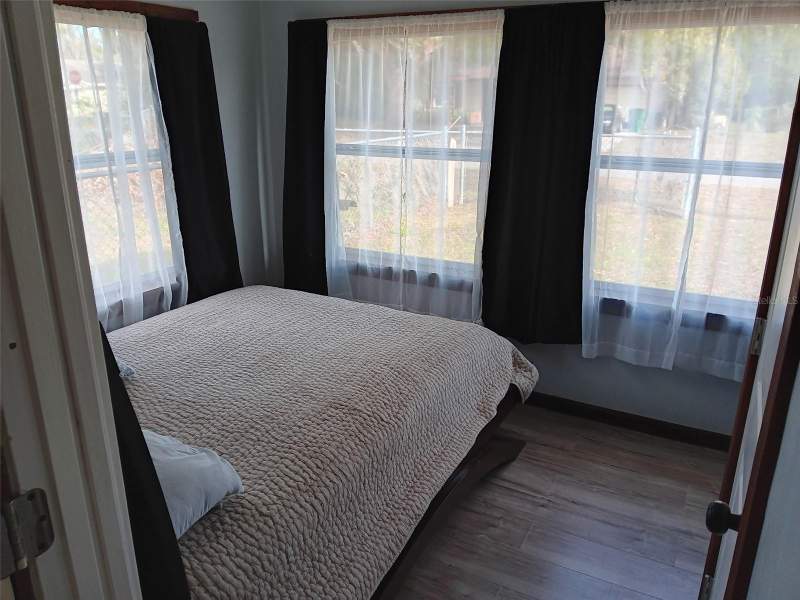 2 bedroom Single Family Residence at 5647 19th Street, City Zephyrhills, Zephyrhills — photo 2