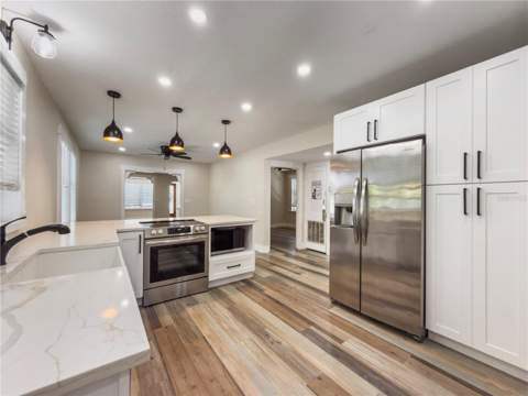 3310 E Maritana Drive, St Pete Beach FL - photo 11 of 62