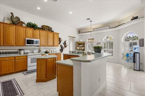 5222 Hammock Pointe Court, St Cloud FL - photo 12 of 45