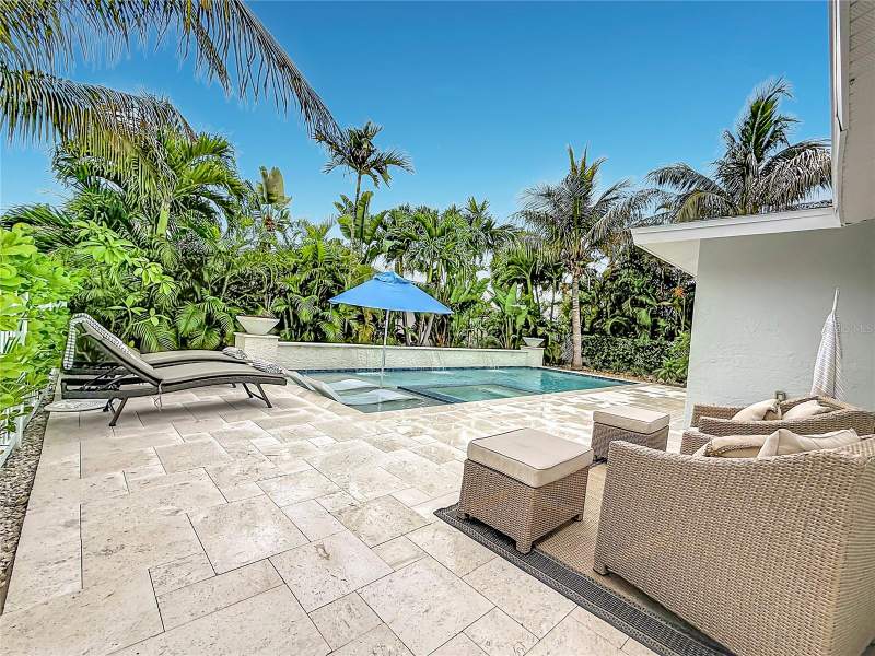 3 bedroom Single Family Residence at 2931 ALTON DRIVE, NORTH VINA DEL MAR 1ST ADD, ST PETE BEACH — photo 2