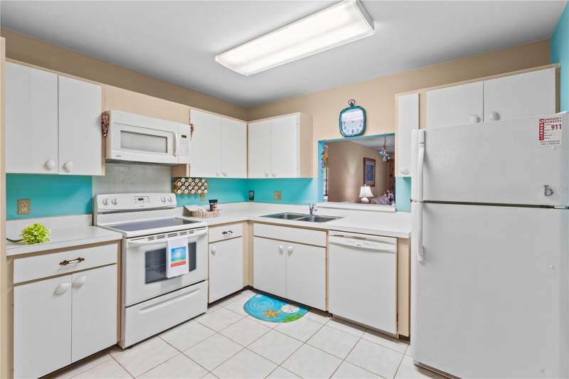 2 bedroom Condominium at 521 Lakeside Drive, Wildewood Spgs Stage 5A Of Lakeside, Bradenton — photo 5