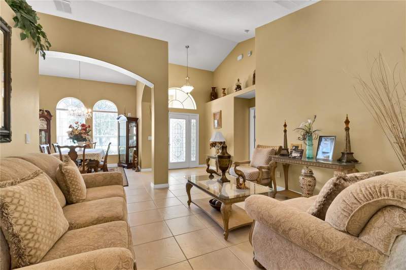 4 bedroom Single Family Residence at 13144 Coldwater Loop, Overlook At Lake Louisa, Clermont — photo 5