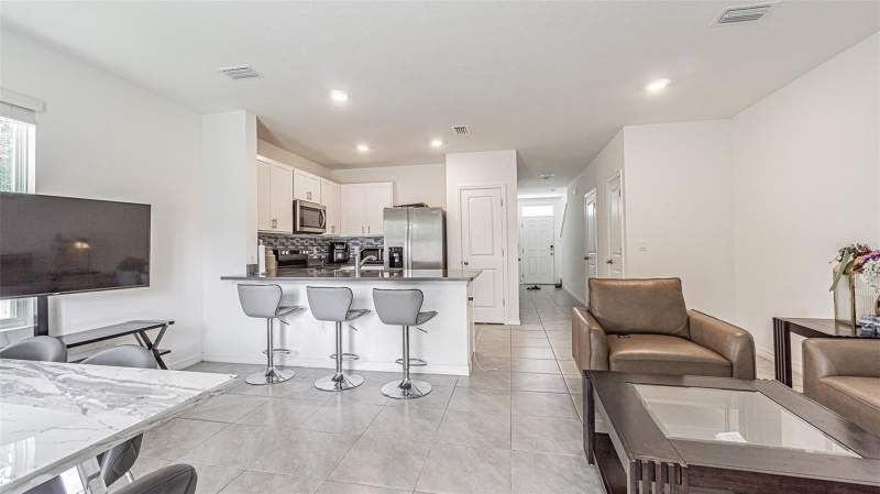 3 bedroom Townhouse at 6358 Sophie Oaks Court, Chelsea Court, Tampa — photo 3