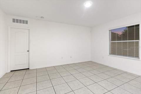 1200 Wahneta Drive, Kissimmee FL - photo 11 of 48
