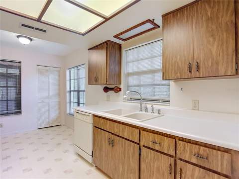2077 Woodcutter Court, Spring Hill FL - photo 23 of 85