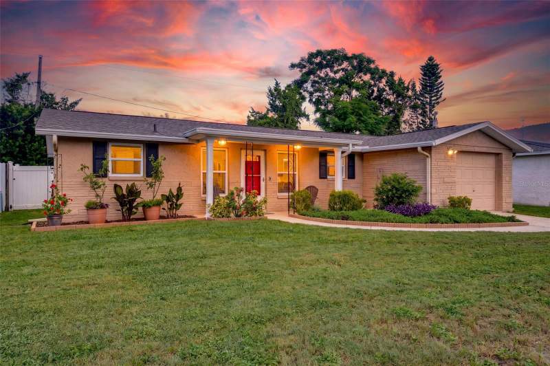 10831 MAPLEWOOD AVENUE home for sale in Palm Terrace Estates