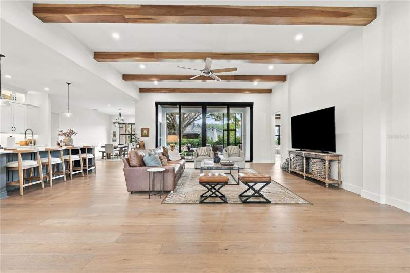 4 bedroom Single Family Residence at 15210 E Oakland Avenue, Oakland Hills, Winter Garden — photo 5