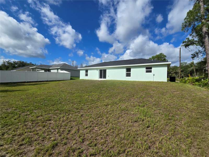 3 bedroom Single Family Residence at 35 Sequoia Trail, Silver Spgs Shores Un 44, Ocklawaha — photo 4