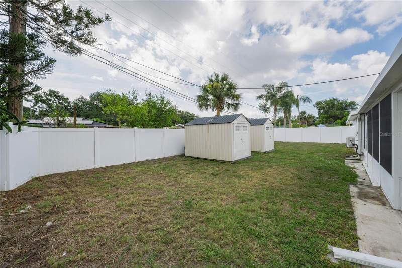 2 bedroom Single Family Residence at 6701 Orchard Drive, Meadow Lawn 2nd Add, St Petersburg — photo 4