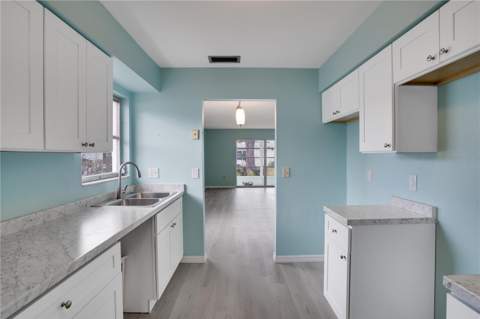 216 Fair Winds Drive #216, Nokomis FL - photo 12 of 33