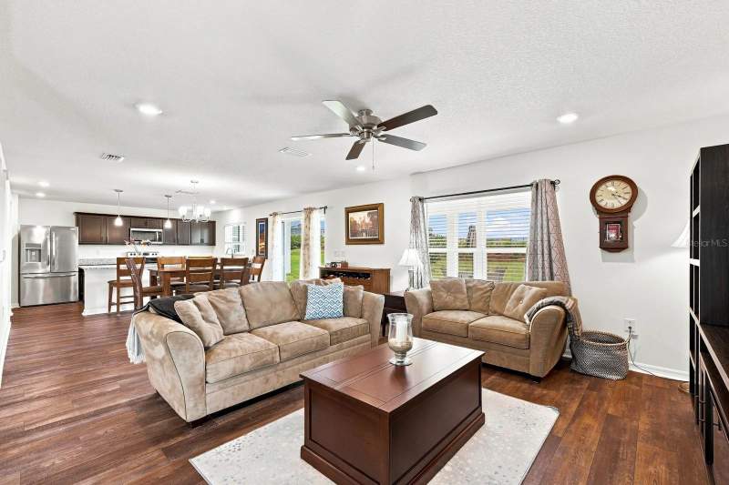 5 bedroom Single Family Residence at 455 Overpool Avenue, Bellaviva Ph 3, Davenport — photo 5