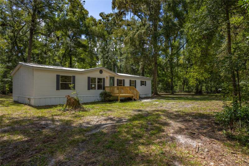 3 bedroom Single Family Residence at 551 NE 354th Avenue, Old Town, Old Town — photo 3