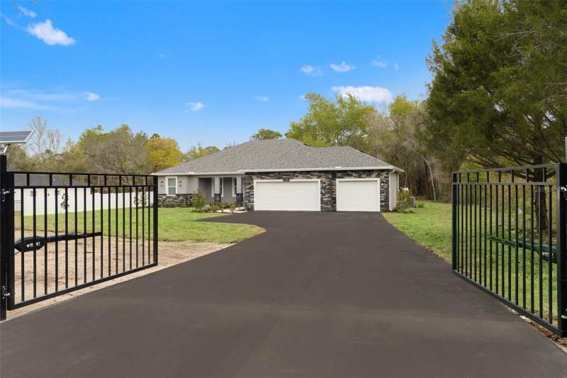 14981 PEACE BOULEVARD home for sale in Shady Hills Homes for Sale: 8 Homes (1971–2026)