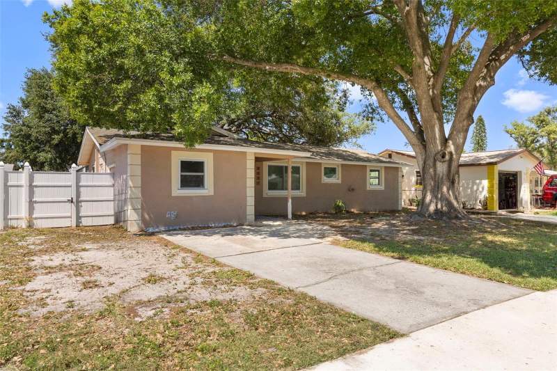 3 bedroom Single Family Residence at 5557 146th Terrace, Highpoint Estates, Clearwater — photo 2