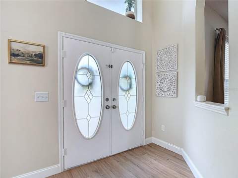 18109 Kara Court, Tampa FL - photo 11 of 99