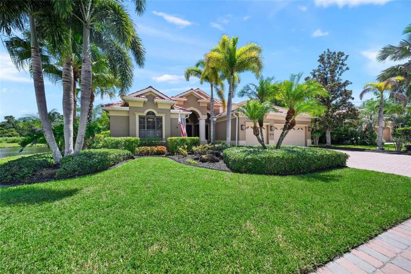 4 bedroom Single Family Residence at 4665 Tuscana Drive, Tuscana, Sarasota — photo 2