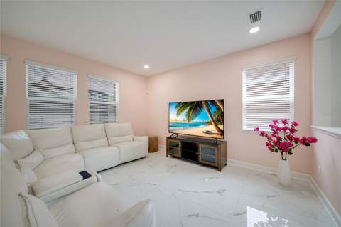 5815 Arbor Wood Court, Bradenton FL - photo 12 of 66