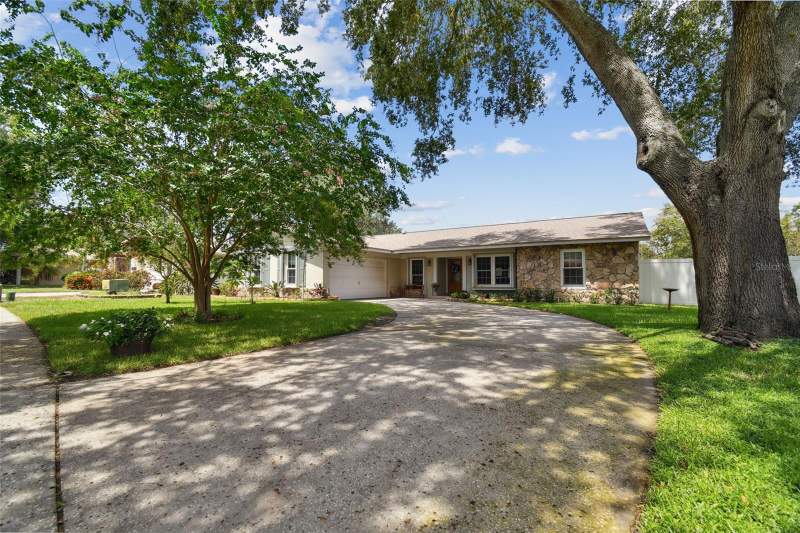 Rustic Oaks