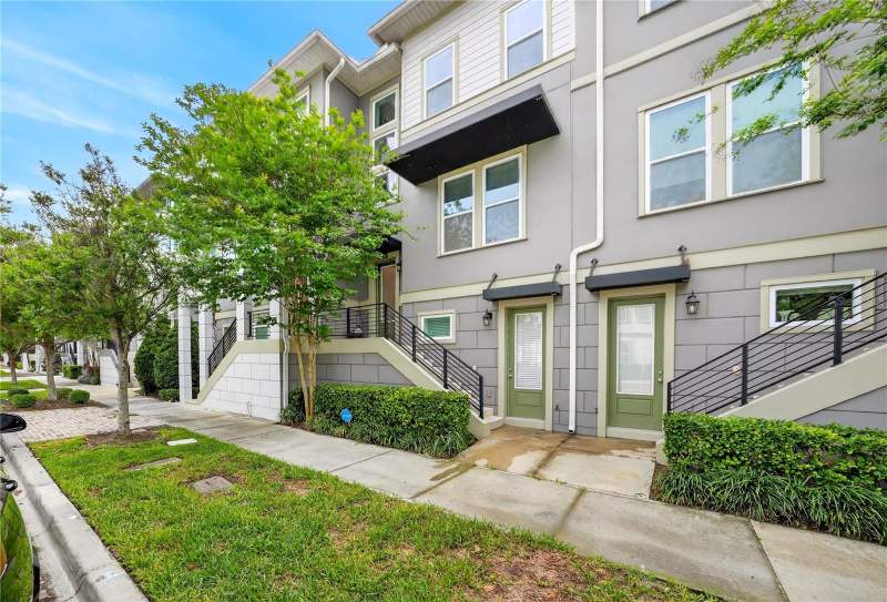 4 bedroom Townhouse at 8412 Karrer Ter, Laureate Park Neighborhood Center Phase, Orlando — photo 2