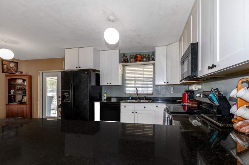3 bedroom Single Family Residence at 20024 State Road 44, Acreage & Unrec, Eustis — photo 5