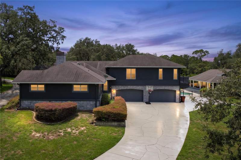 7 bedroom Single Family Residence at 2918 Magnolia Trace, Oak Hill Acres, Tarpon Springs — photo 3
