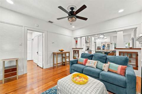 2121 Dartmouth Avenue, St Petersburg FL - photo 9 of 64
